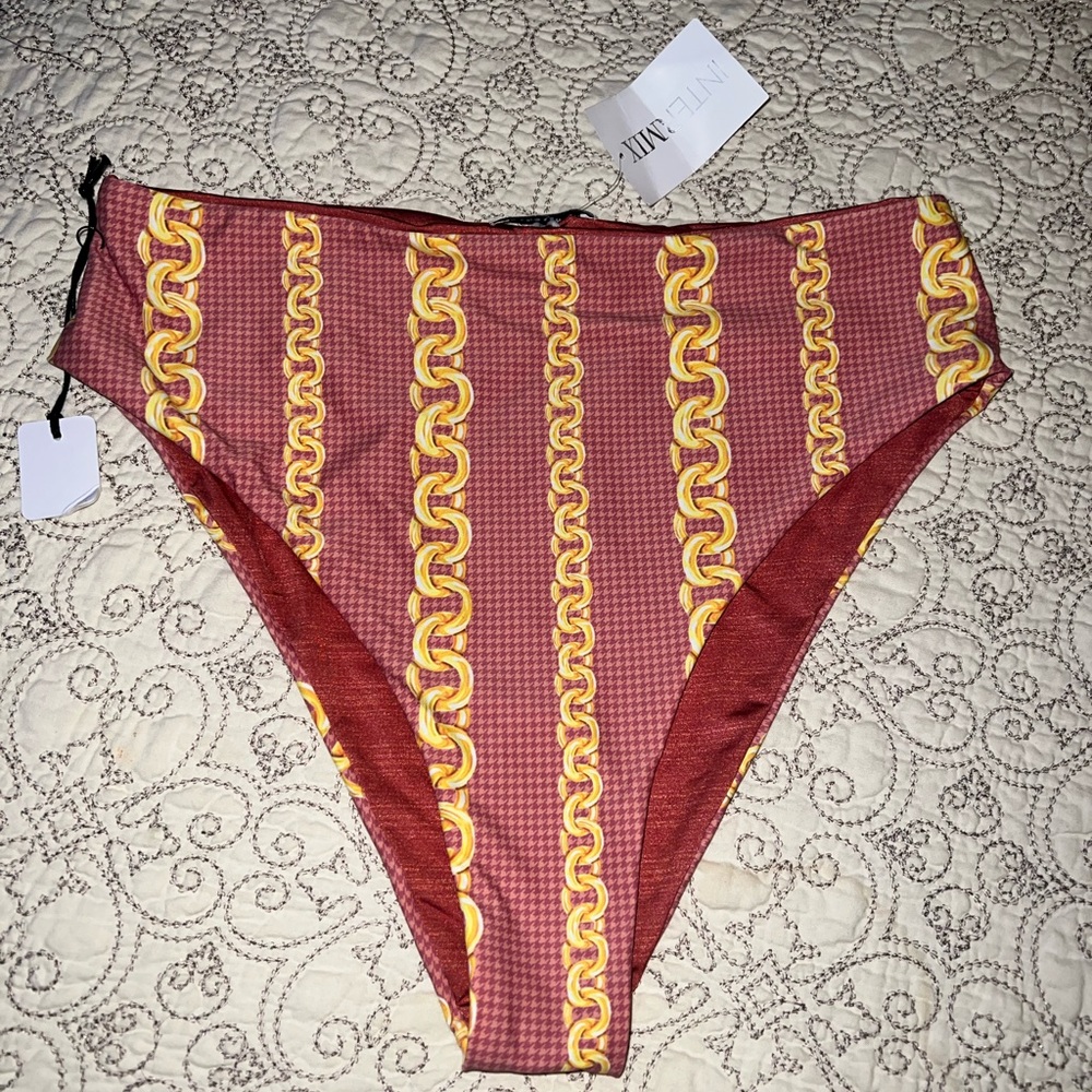 Weworewhat Emily Chains Hi Waisted Red and gold Bikini Bottom